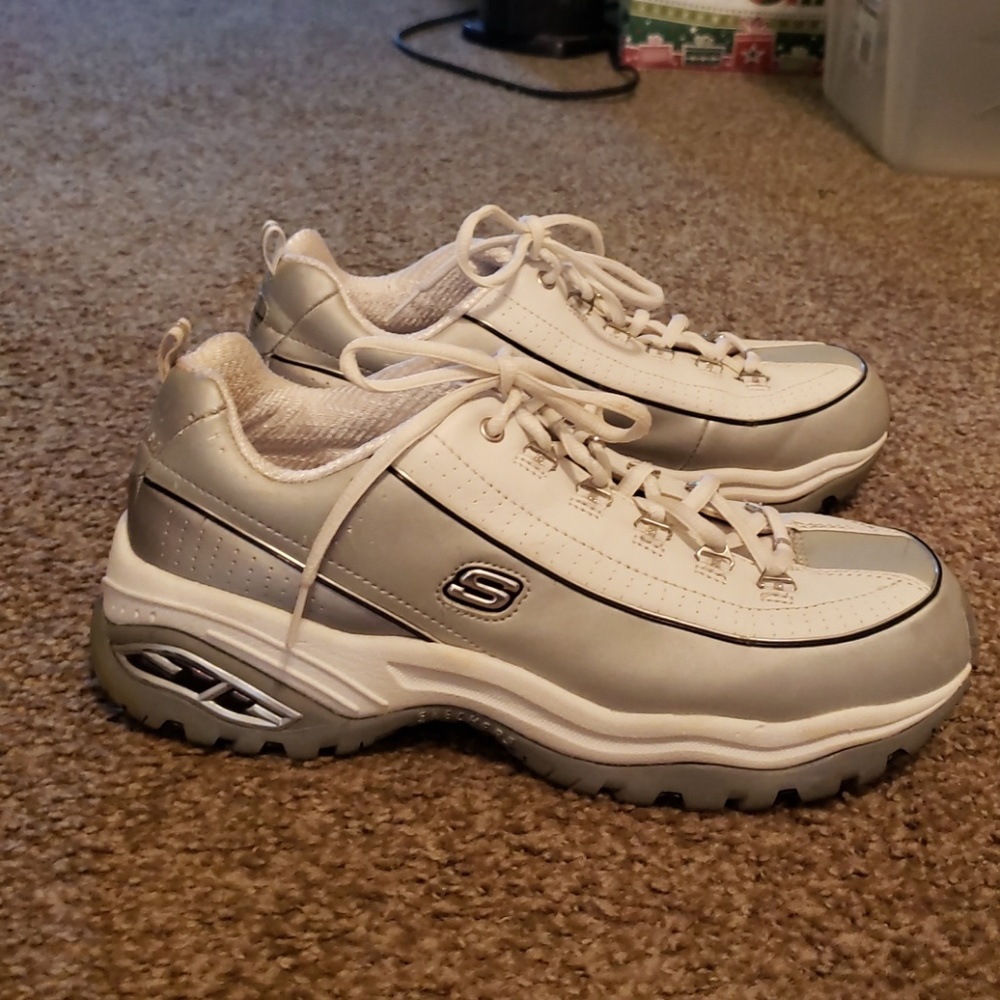 Sketchers women's sz 11